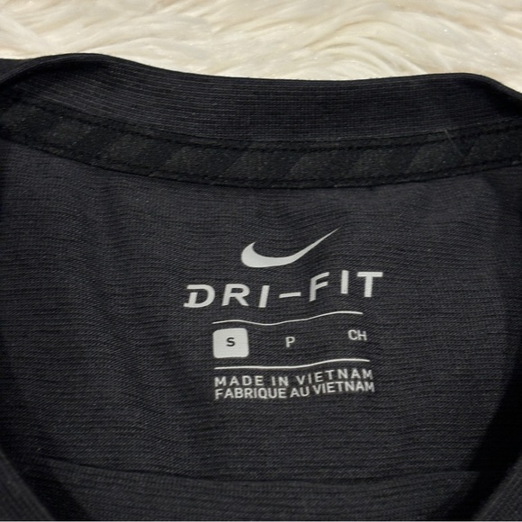 Nike Youth Gray Sideline24 Dri-FIT Legend Oregon Duck  T-Shirt Small - Picture 2 of 9